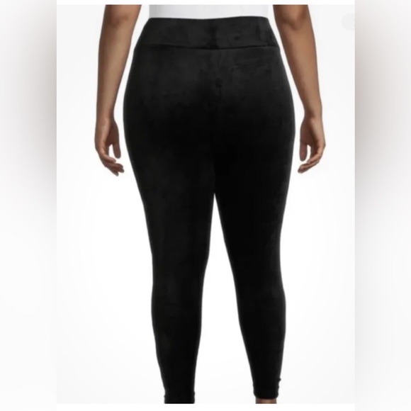 NO BOUNDARIES Womens Ankle Leggings Velour High Rise Size 1X 17 Juniors New - Picture 2 of 8